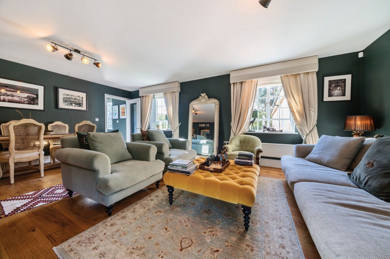 Click the photo for more details of Adams Walk, Midhurst, GU29