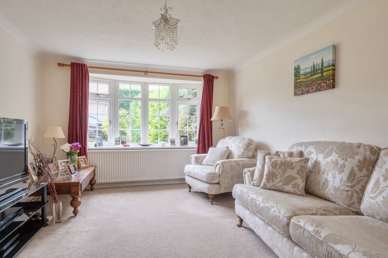 Click the photo for more details of Poplar Way, Midhurst, GU29