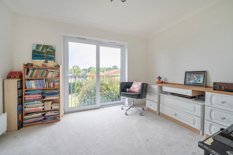 Images for Poplar Way, Midhurst, GU29