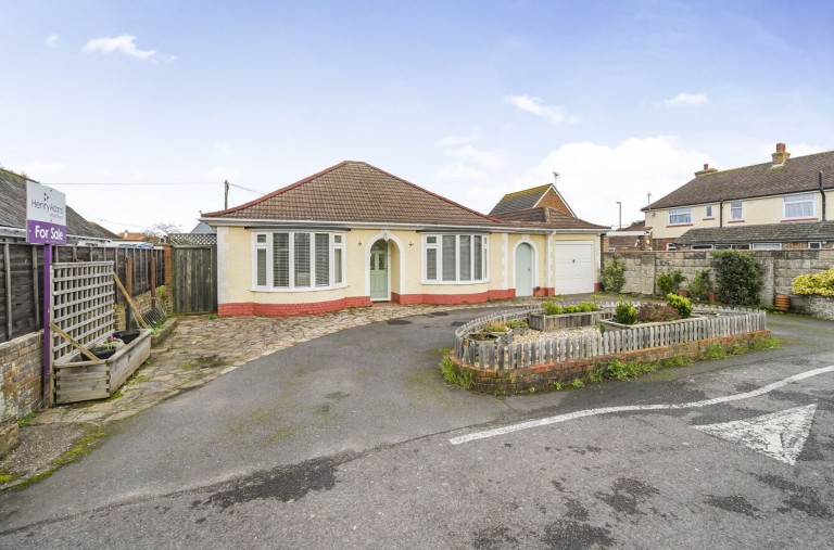 Images for Roundle Road, Felpham, PO22