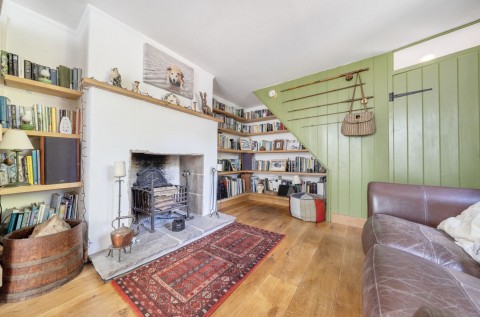 Click the photo for more details of 46 Hook Lane, Rose Green, PO21