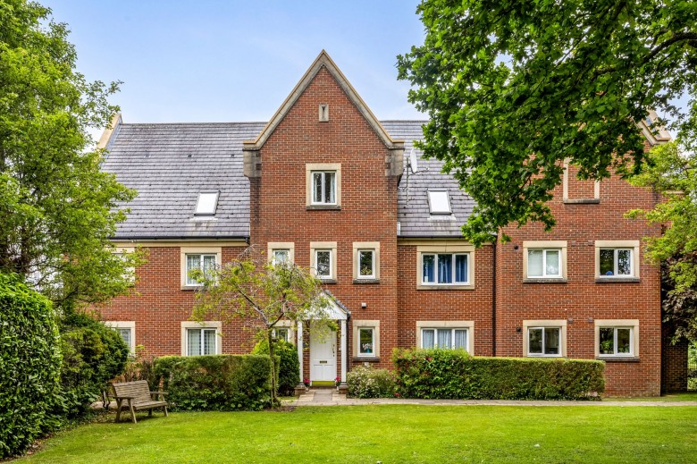 Click the photo for more details of Tanbridge Park, Horsham, RH12