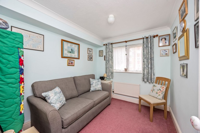 Images for Tanbridge Park, Horsham, RH12