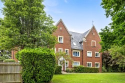 Images for Tanbridge Park, Horsham, RH12