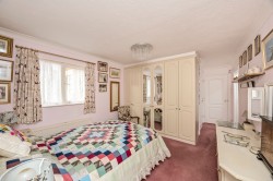 Images for Tanbridge Park, Horsham, RH12