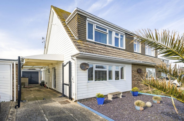 Click the photo for more details of Kingsway, Selsey, PO20