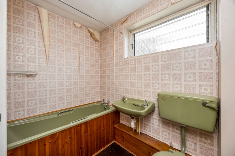 Images for Swindon Road, Horsham, RH12