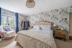 Images for The Hollow, Washington, RH20