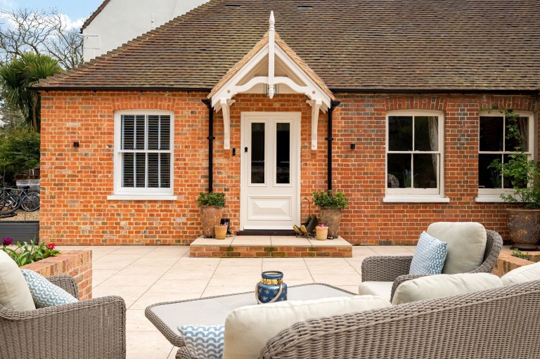 Images for The Hollow, Washington, RH20