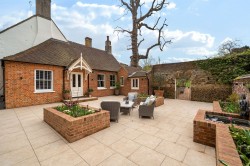 Images for The Hollow, Washington, RH20