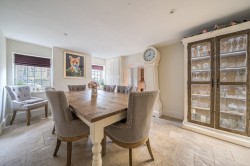 Images for The Hollow, Washington, RH20