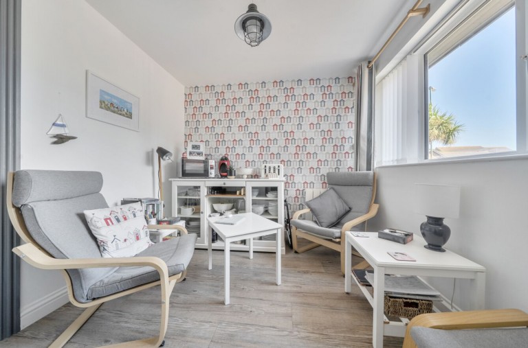 Images for Avebury Close, Bracklesham Bay, PO20