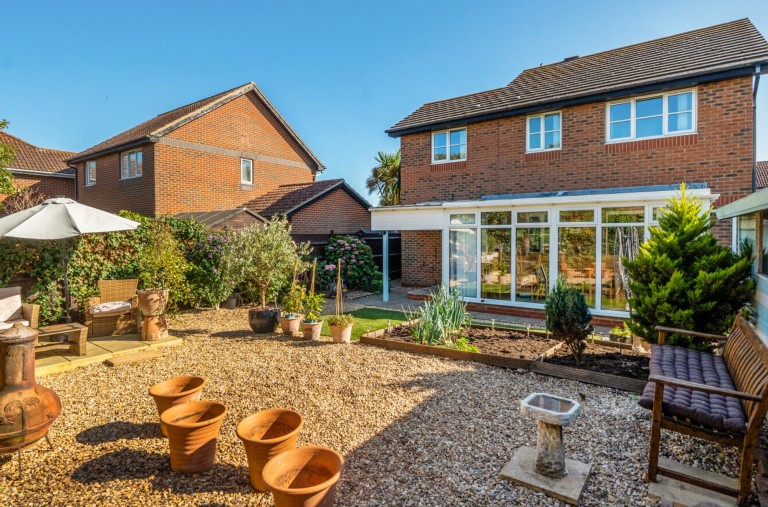 Images for Avebury Close, Bracklesham Bay, PO20