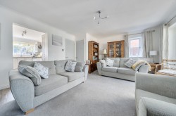 Images for Avebury Close, Bracklesham Bay, PO20