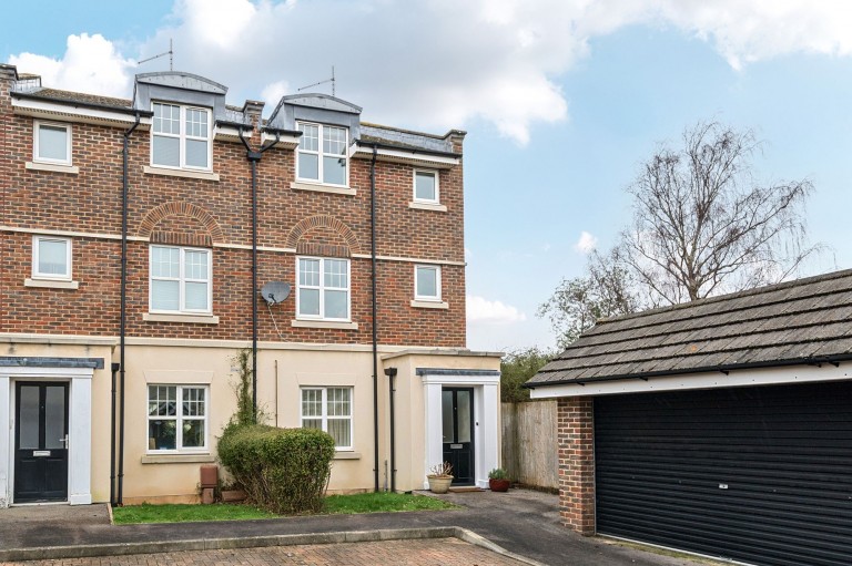 Images for Quinton Fields, Emsworth, PO10