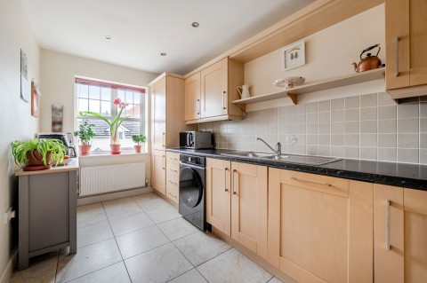 Click the photo for more details of Quinton Fields, Emsworth, PO10