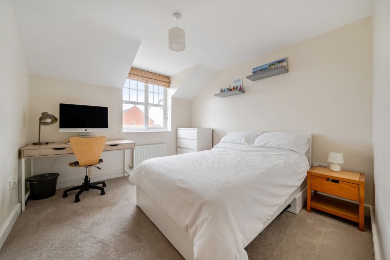 Images for Quinton Fields, Emsworth, PO10