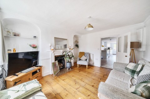 Click the photo for more details of Church Road, Westbourne, PO10