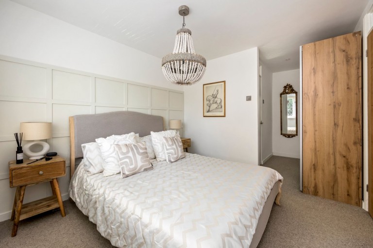 Images for Millers Gate, Horsham, RH12
