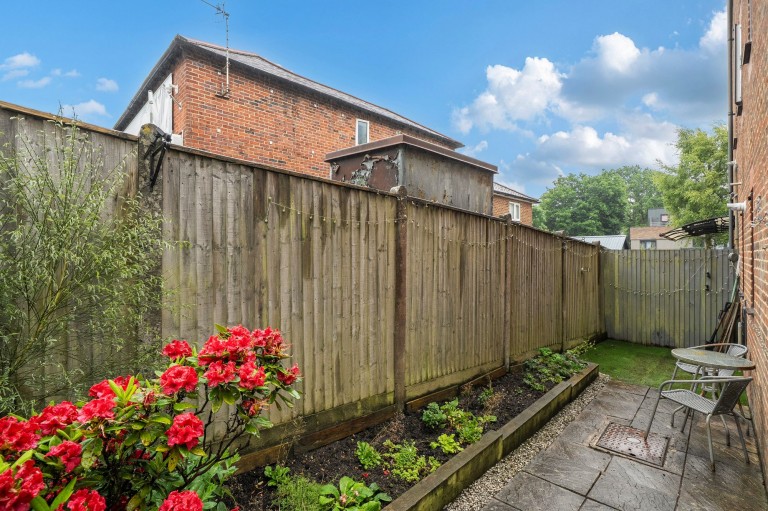 Images for Haslemere, GU27