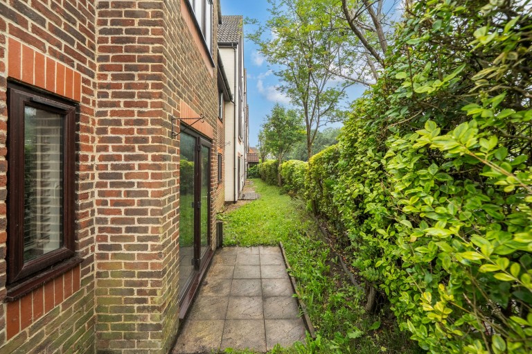 Images for Haslemere, GU27