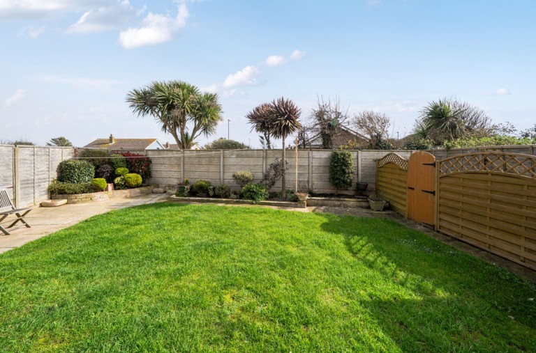 Images for Pond Road, Bracklesham Bay, PO20