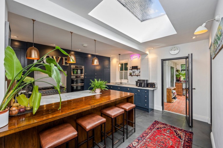 Images for Swindon Road, Horsham, RH12
