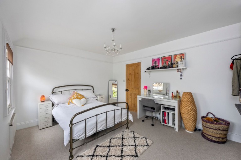 Images for Swindon Road, Horsham, RH12