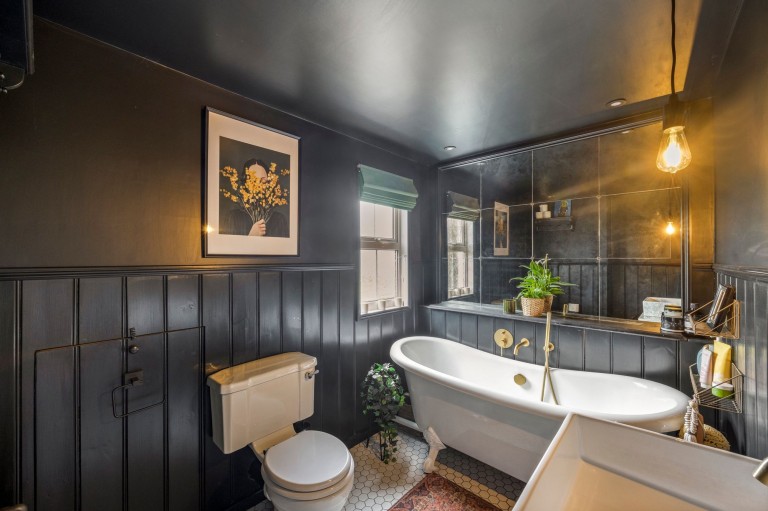 Images for Swindon Road, Horsham, RH12
