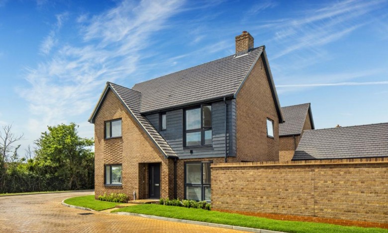 Click the photo for more details of Merricks Way, North Mundham, PO20