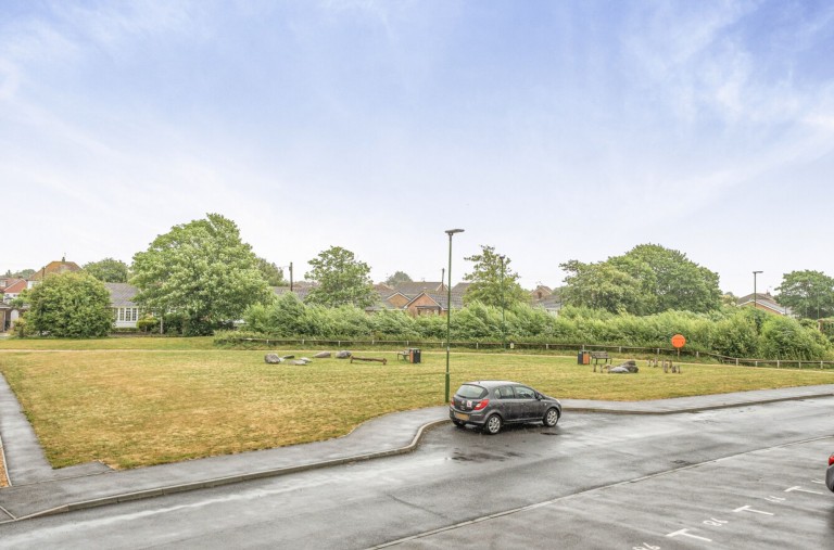 Images for Potters Way, North Bersted, PO21