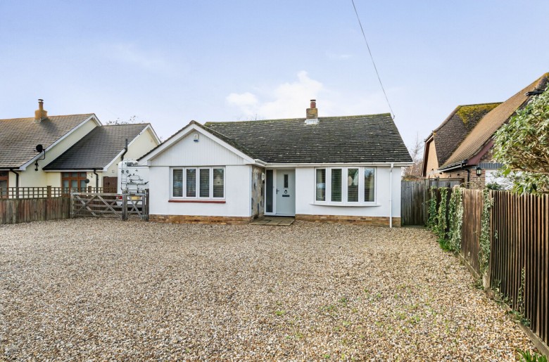 Click the photo for more details of Havant Road, Hayling Island, PO11