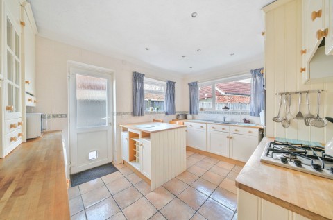 Click the photo for more details of Stein Road, Emsworth, PO10