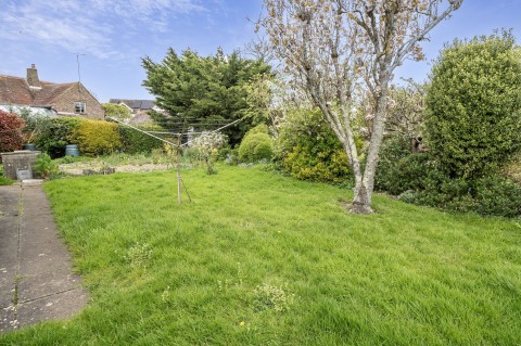 Click the photo for more details of Farm Lane, Nutbourne, PO18