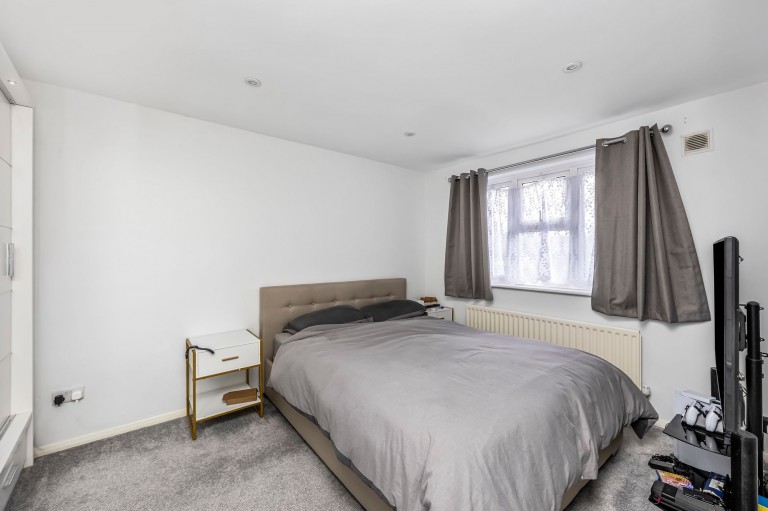 Images for Larch Way, Haywards Heath, RH16