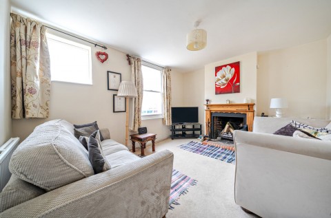 Click the photo for more details of East Ashling, Chichester, PO18