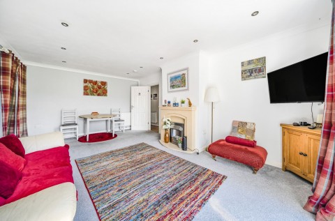 Click the photo for more details of Binsted Avenue, Felpham, PO22