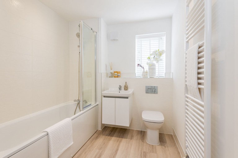 Images for Roe Deer Crescent, Hambrook, PO18