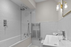 Images for Graylands Manor, Langhurstwood Road, RH12