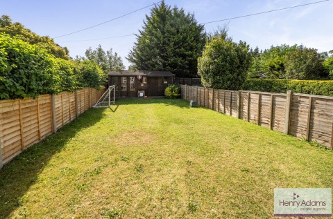 Click the photo for more details of Benhams Lane, Greatham, GU33