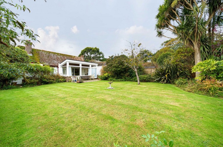 Images for Kingsway, Craigweil Estate, PO21