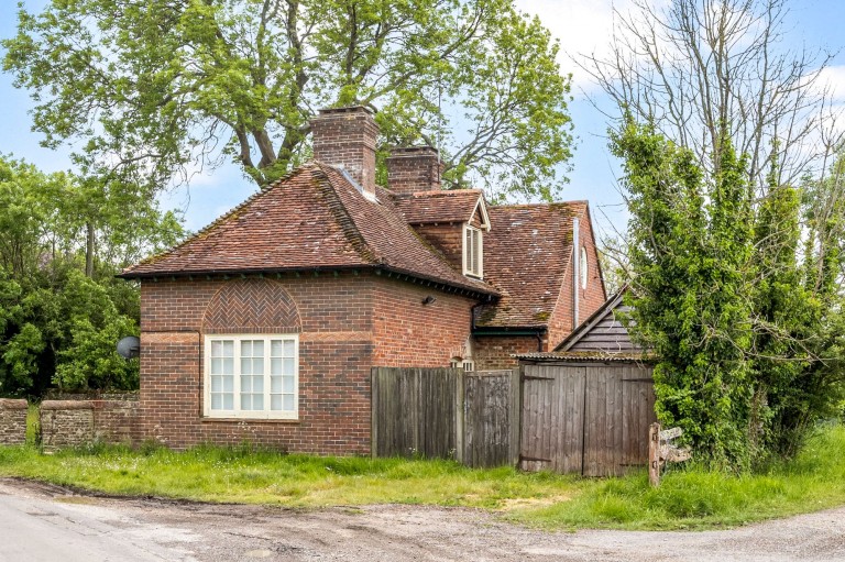 Images for Ingfield Manor Drive, Five Oaks, RH14