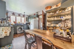 Images for Copse Road, Haslemere, GU27