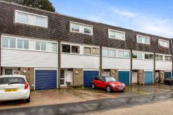 Images for Hawthorn Close, Horsham, RH12