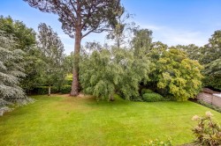 Images for Hawthorn Close, Horsham, RH12