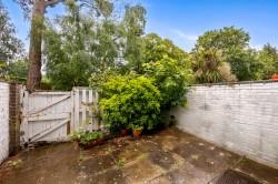 Images for Hawthorn Close, Horsham, RH12