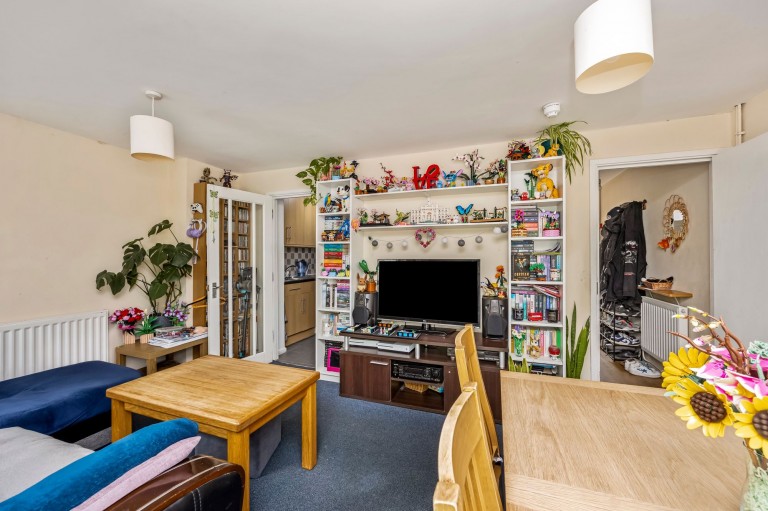 Images for Hawthorn Close, Horsham, RH12