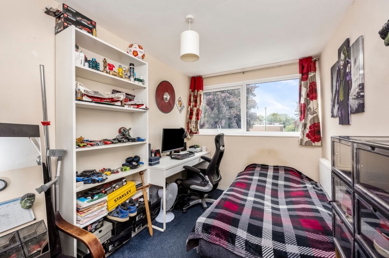 Images for Hawthorn Close, Horsham, RH12