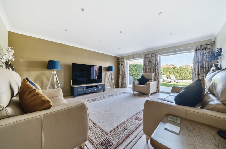 Images for Limmard Way, Summerley, PO22