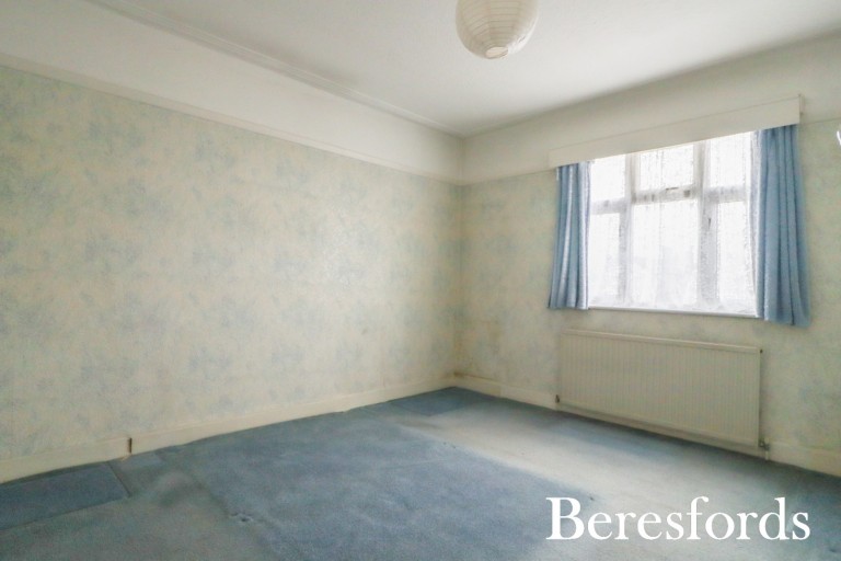 Images for Ingrebourne Gardens, Upminster, Essex, RM14